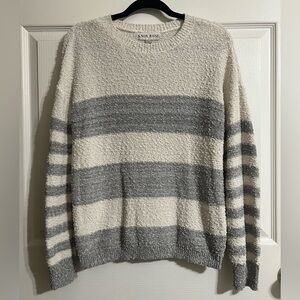 Knox Rose Women's Crewneck Sweater - Gray and Cream Stripes